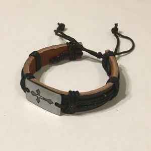 3/$15 ** Leather bracelet w silver cross NWOT